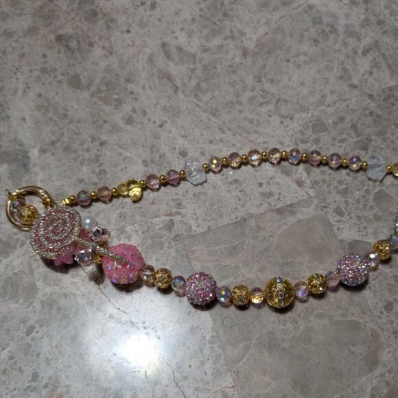 Stunning Bag Charm-Adorn Your Bag OR Your PHONE (Comes with Phone Clip) - Picture 1 of 6